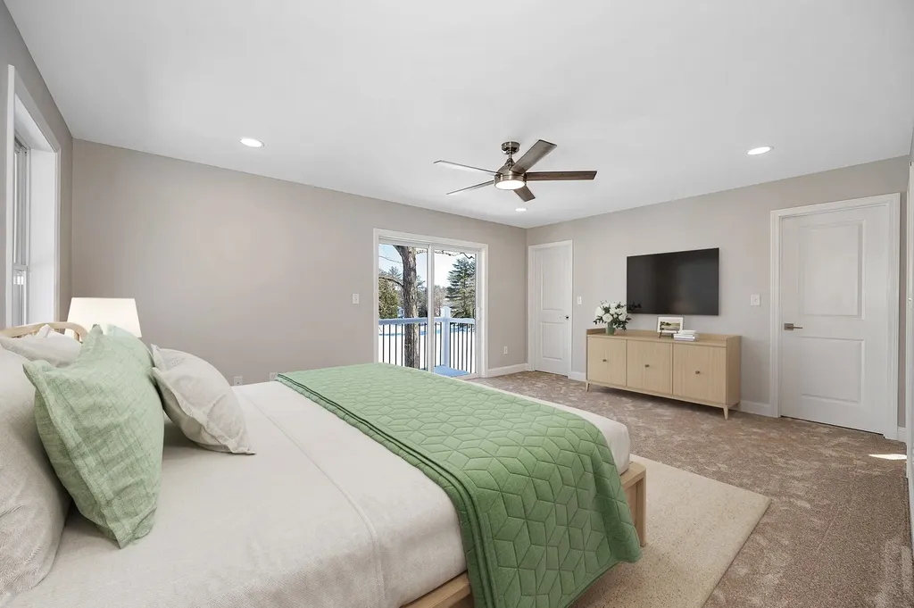 301 Shore Drive Salem NH 03079