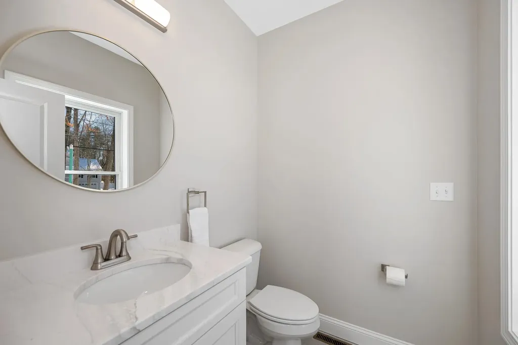 301 Shore Drive Salem NH 03079