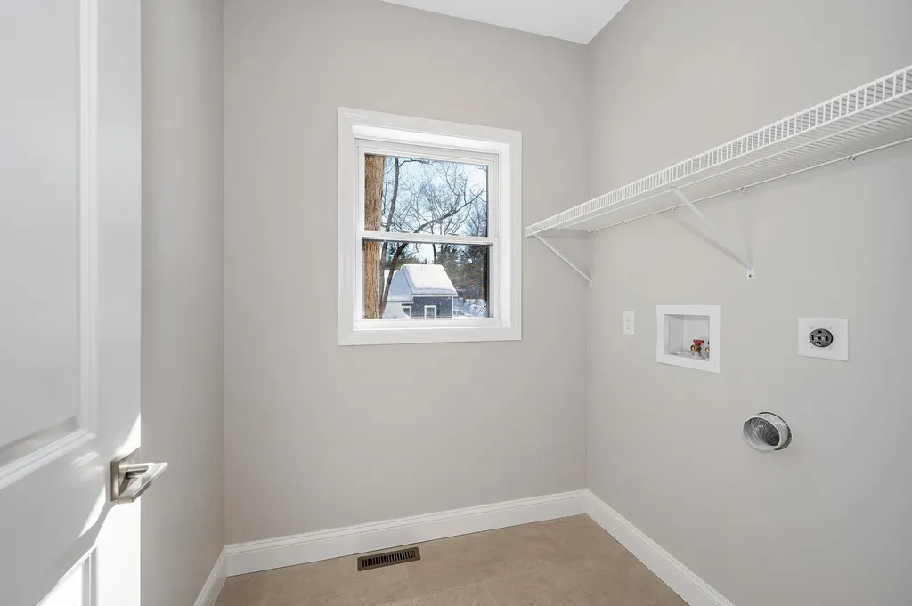 301 Shore Drive Salem NH 03079