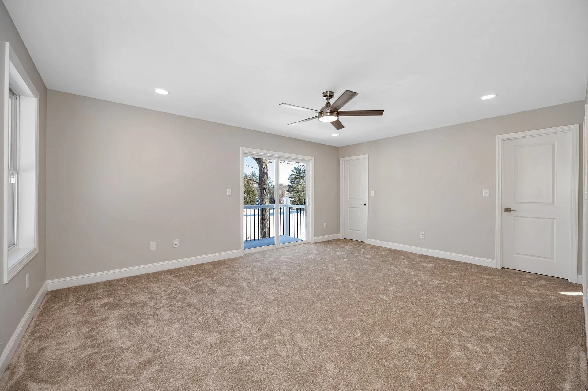 301 Shore Drive Salem NH 03079