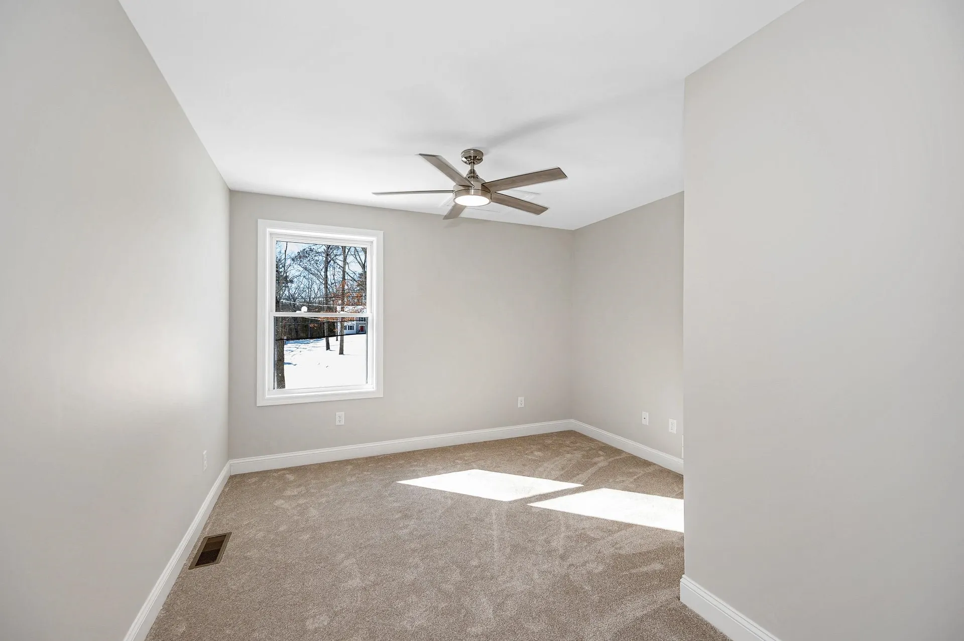 301 Shore Drive Salem NH 03079