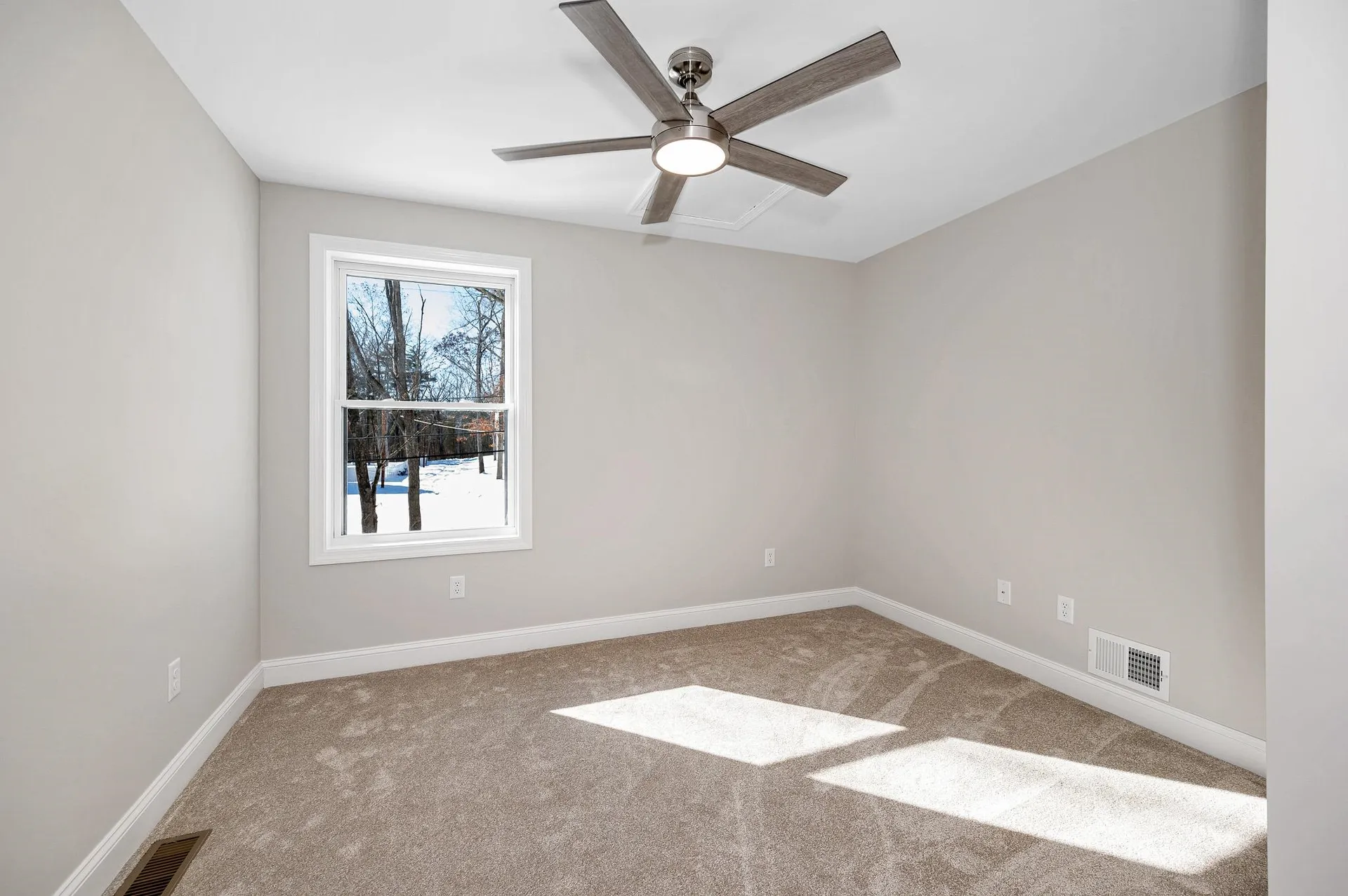 301 Shore Drive Salem NH 03079