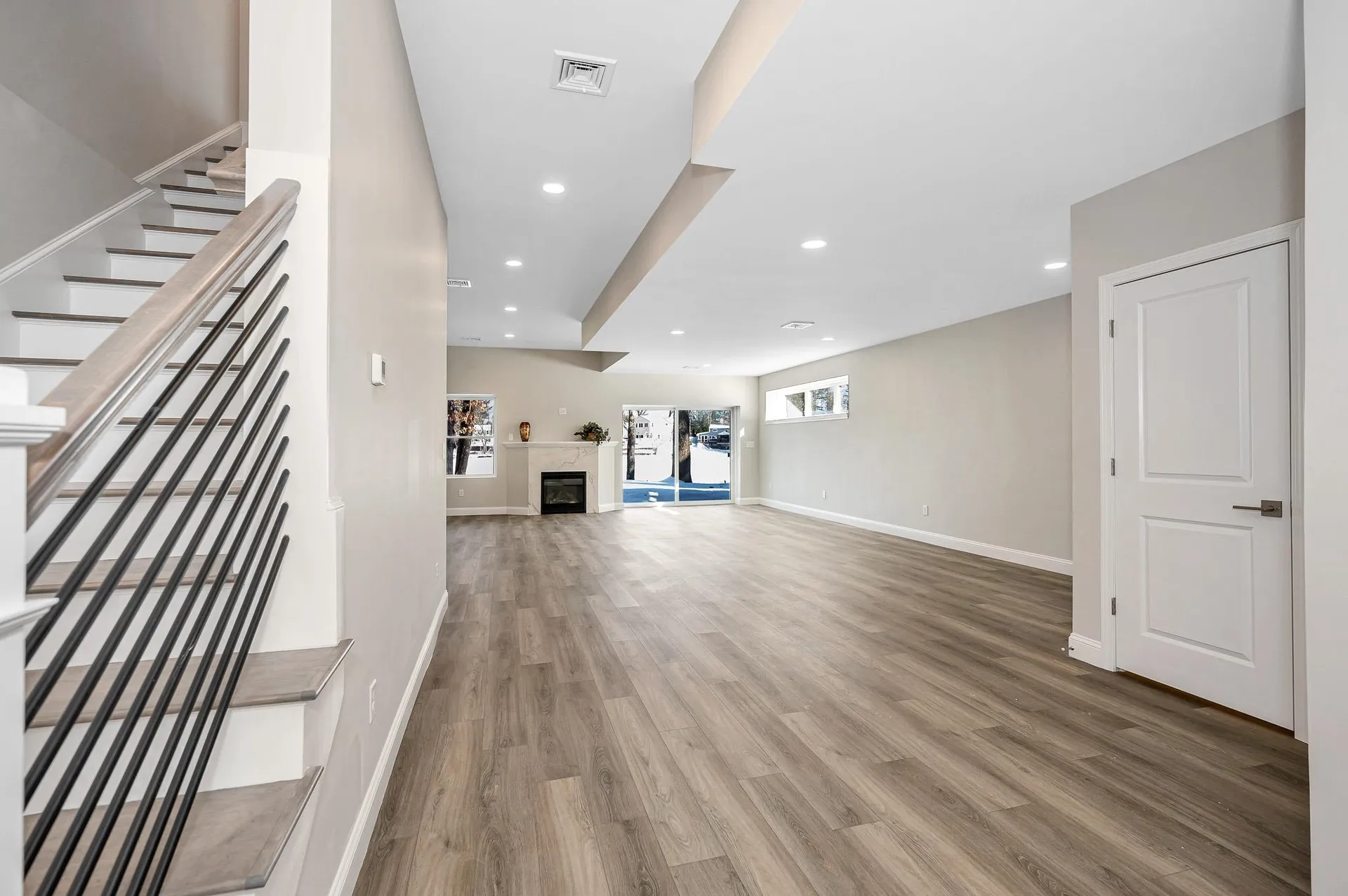 301 Shore Drive Salem NH 03079