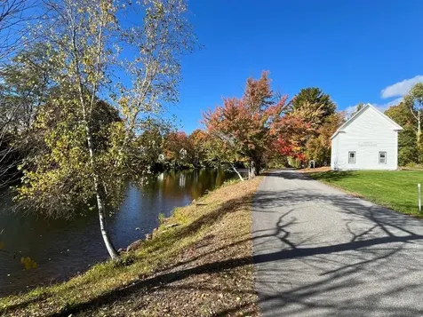 Pieters Road Andover NH 03216