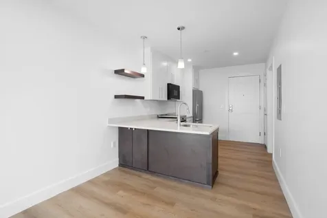 238 Deer Street Portsmouth NH 03801