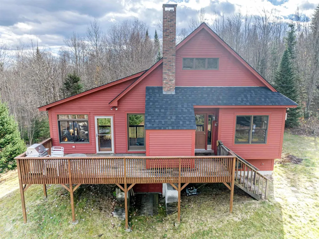 30 Spencer Road Stewartstown NH 03576