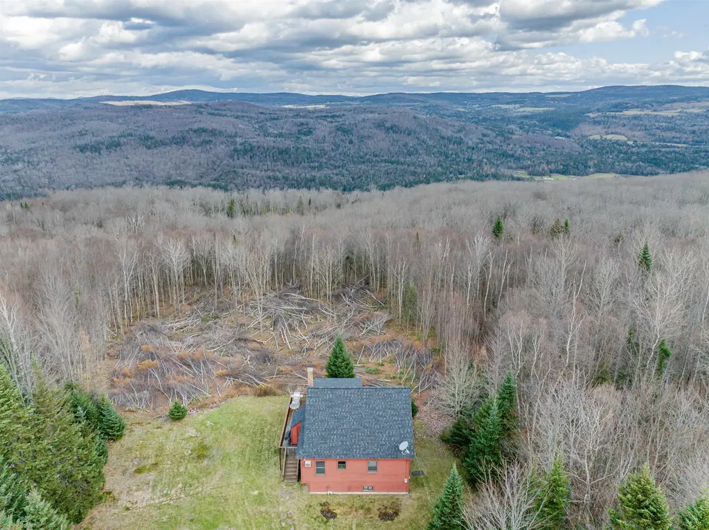 30 Spencer Road Stewartstown NH 03576