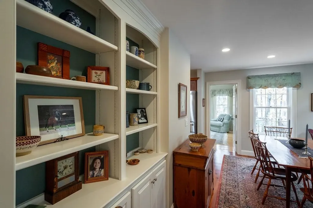 579 Sagamore Avenue Portsmouth NH 03801