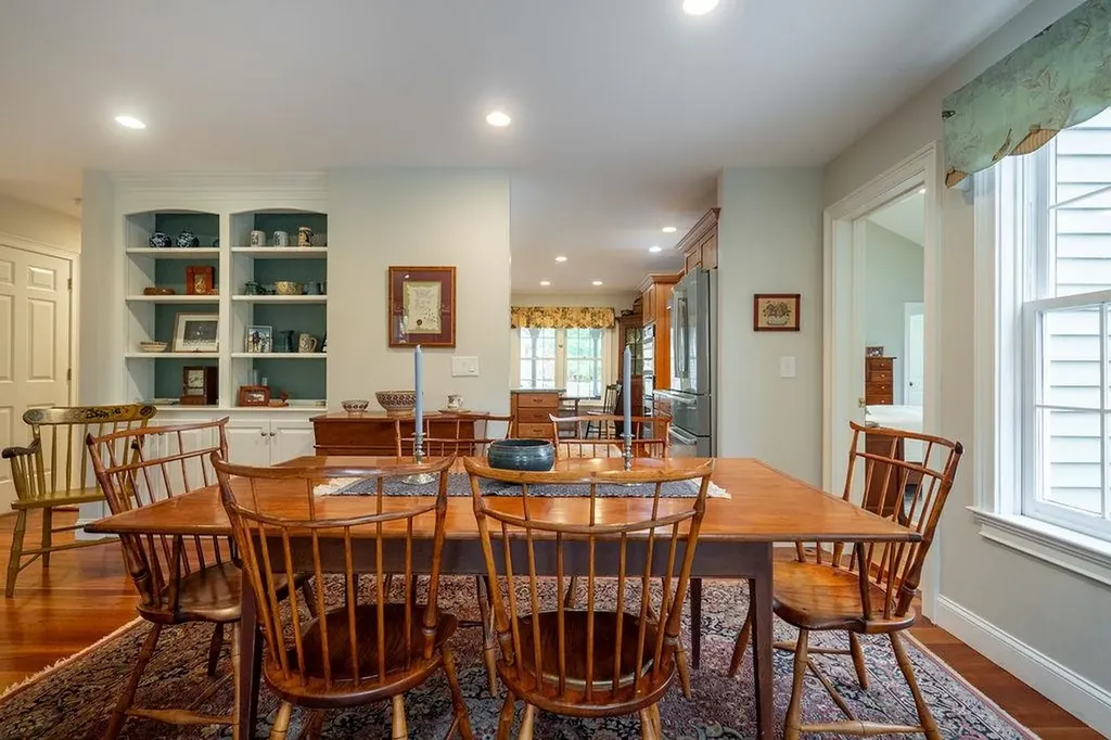 579 Sagamore Avenue Portsmouth NH 03801