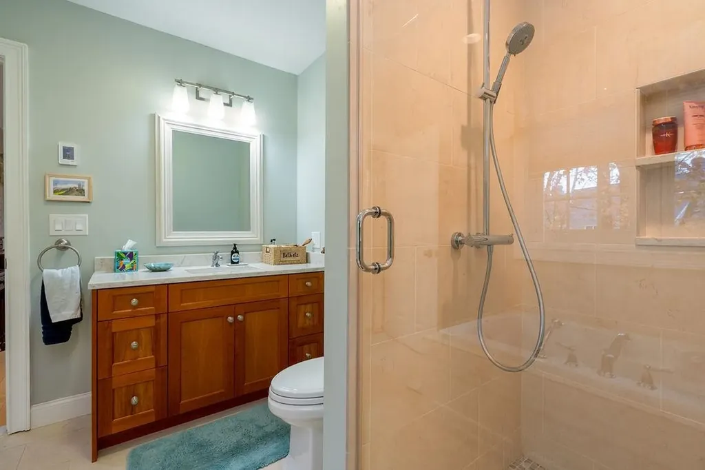 579 Sagamore Avenue Portsmouth NH 03801