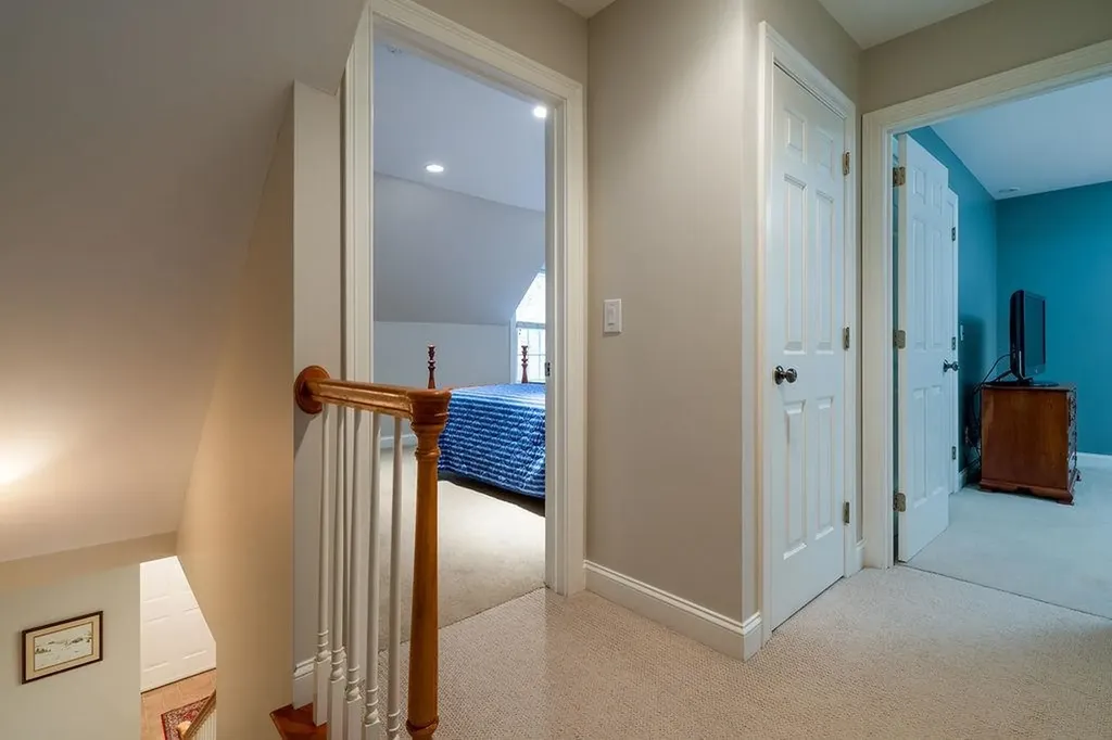 579 Sagamore Avenue Portsmouth NH 03801