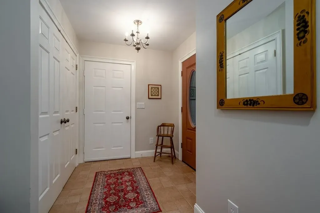 579 Sagamore Avenue Portsmouth NH 03801