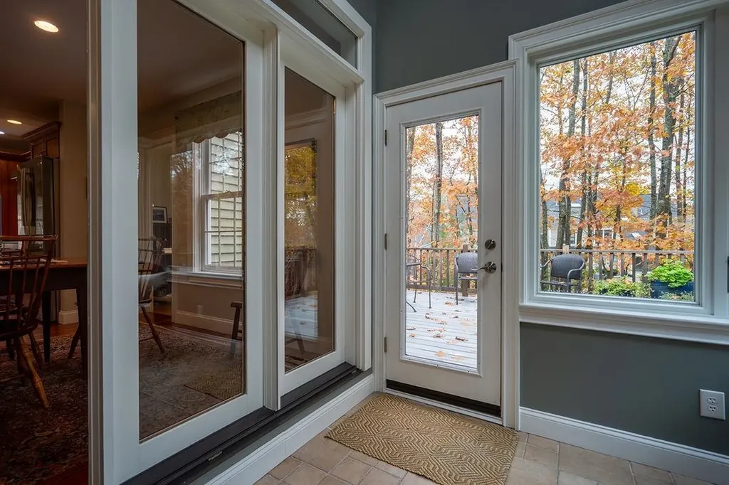 579 Sagamore Avenue Portsmouth NH 03801