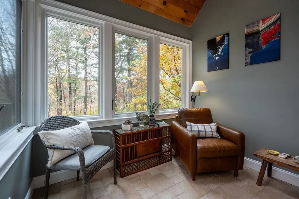 579 Sagamore Avenue Portsmouth NH 03801