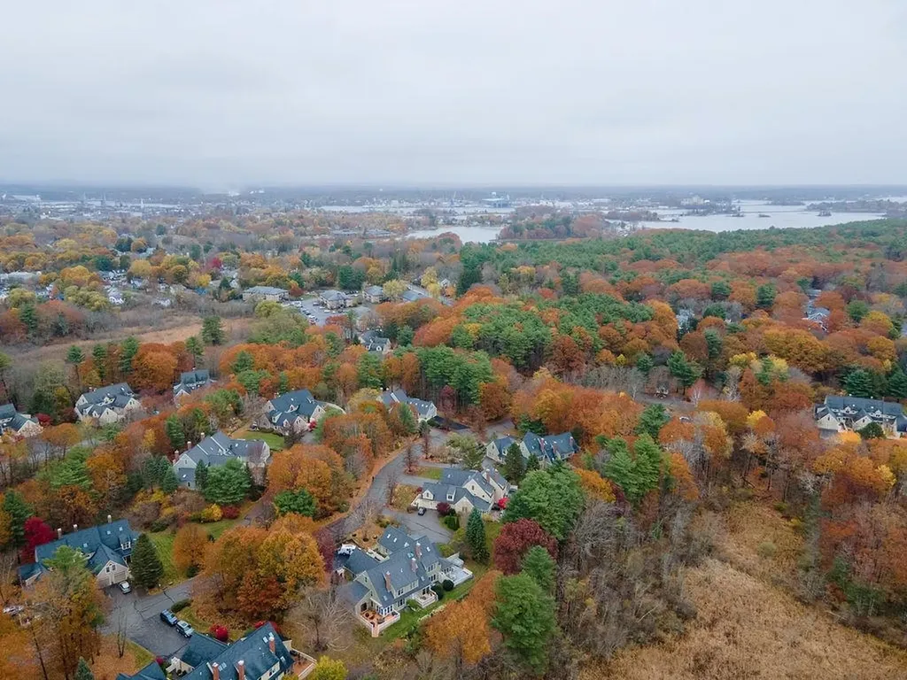 579 Sagamore Avenue Portsmouth NH 03801