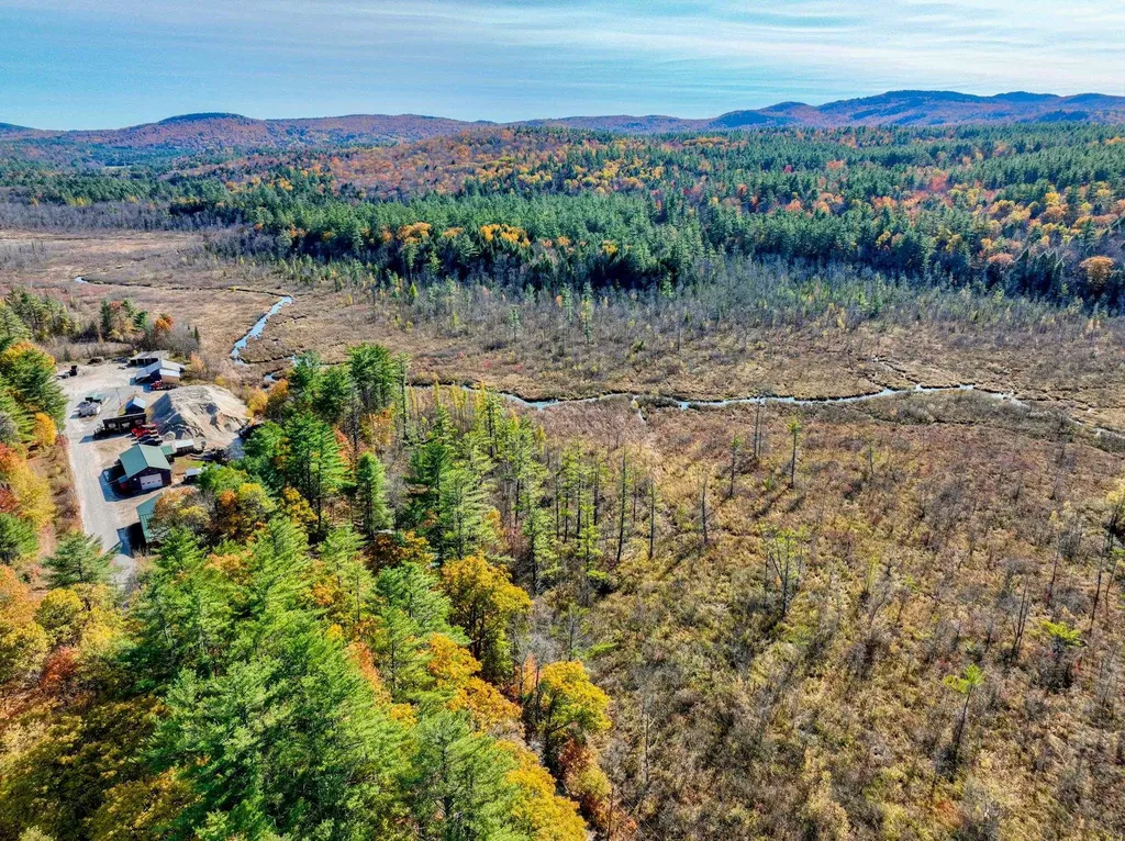 00 Riddle Hill Road Grafton NH 03240