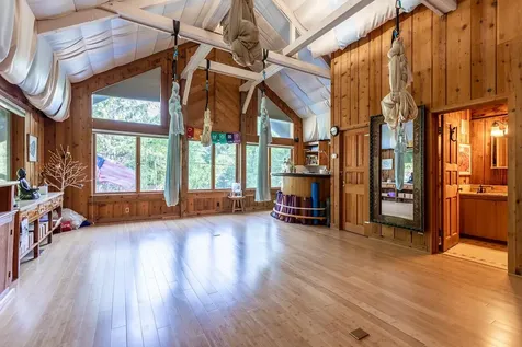 11 Founders Hill Road Winhall VT 05340