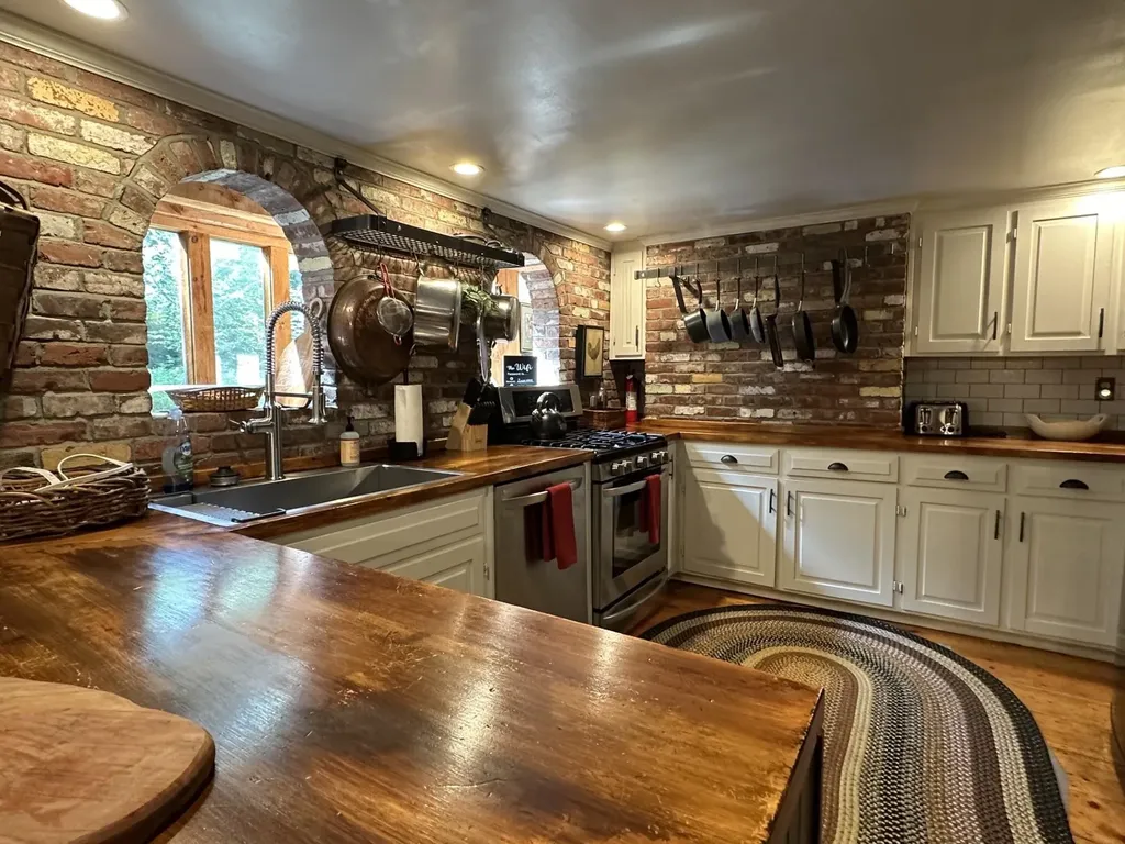 648 Route 103a Newbury NH 03255