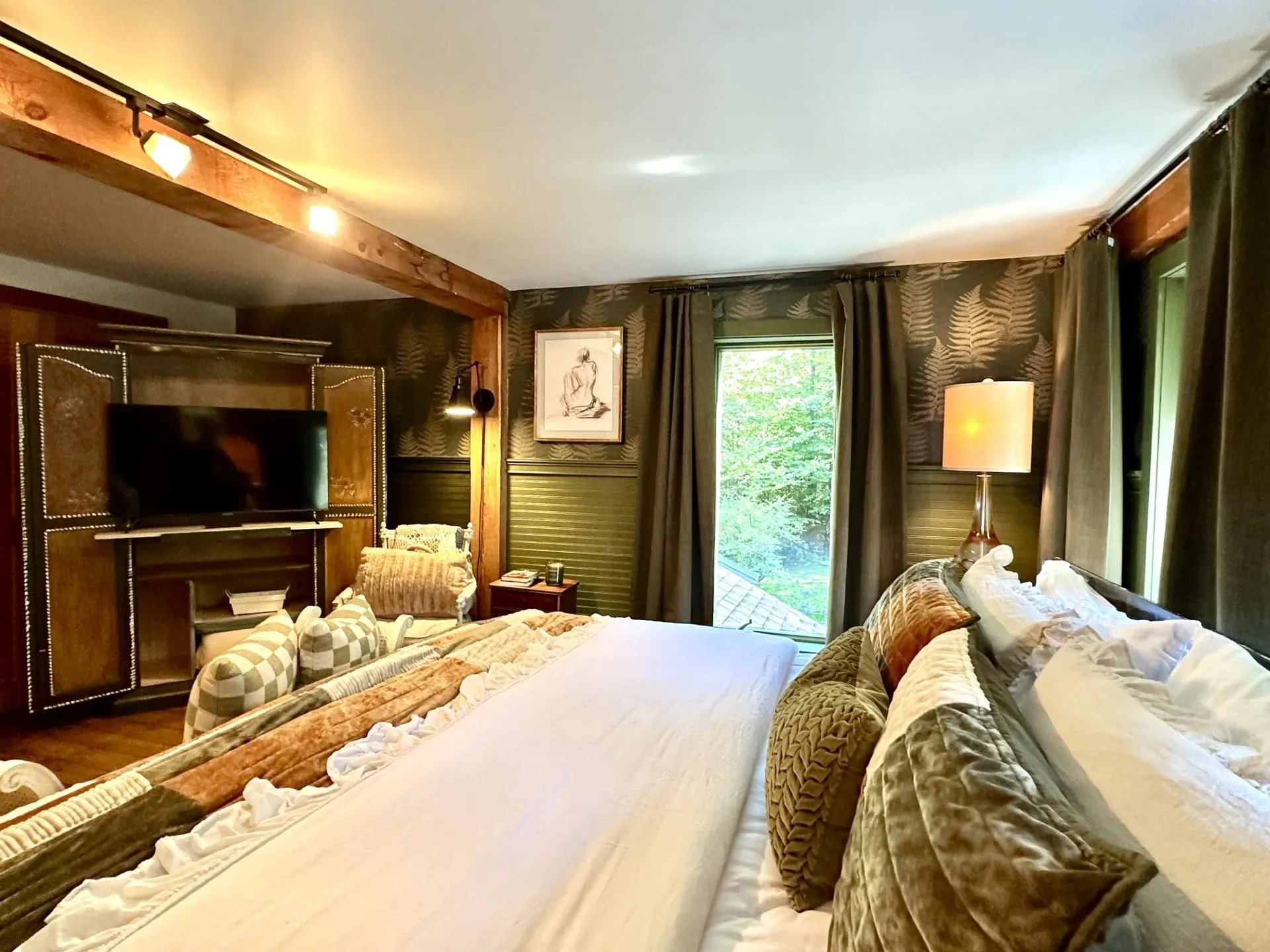 648 Route 103a Newbury NH 03255