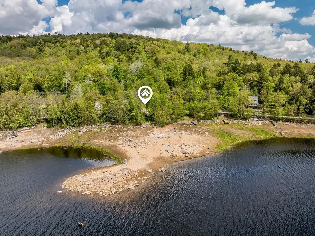 1050 Goose Pond Road Canaan NH 03741