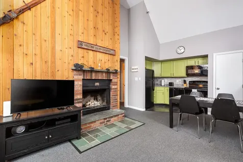 133 East Mountain Road Killington VT 05751