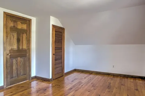 364 Elm Street Keene NH 03431
