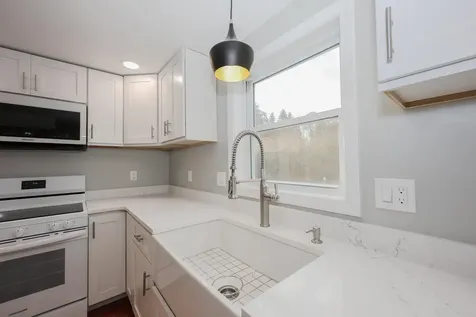 578 Rollins Road Rollinsford NH 03869