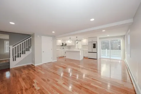 578 Rollins Road Rollinsford NH 03869