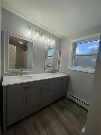 578 Rollins Road Rollinsford NH 03869