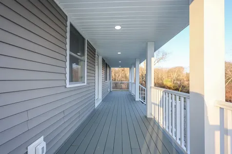 578 Rollins Road Rollinsford NH 03869