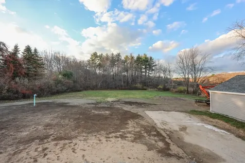 578 Rollins Road Rollinsford NH 03869