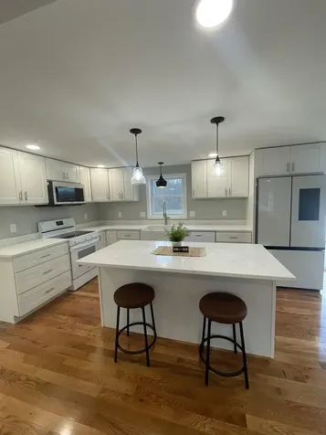 578 Rollins Road Rollinsford NH 03869