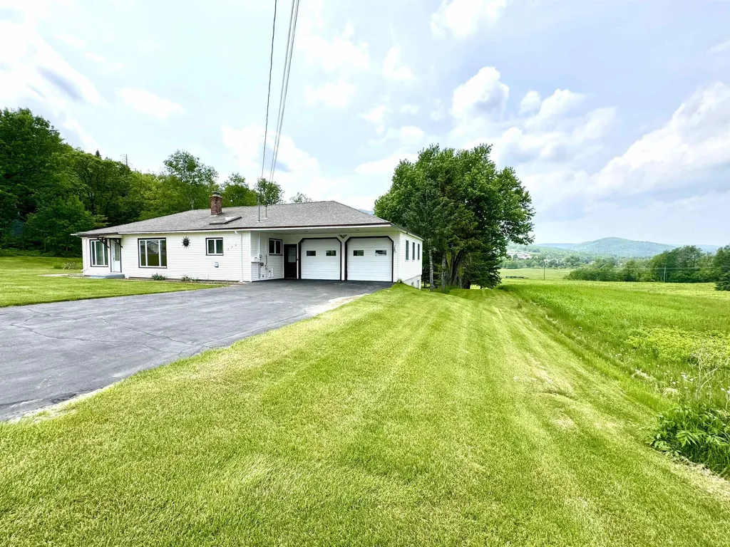 229 Main Street Colebrook NH 03576