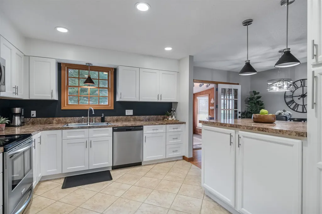 3040 Cochran Road Richmond VT 05477