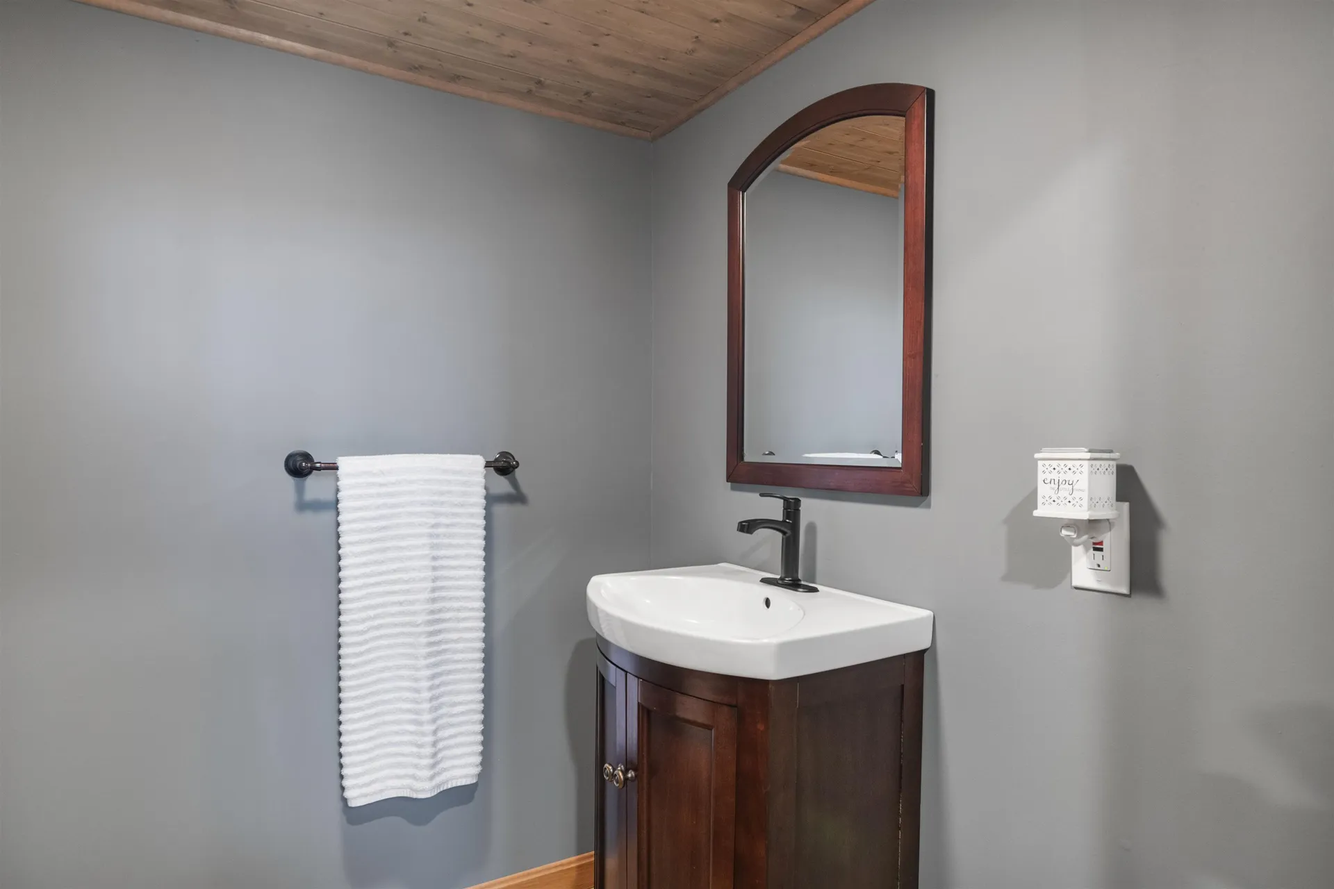 3040 Cochran Road Richmond VT 05477