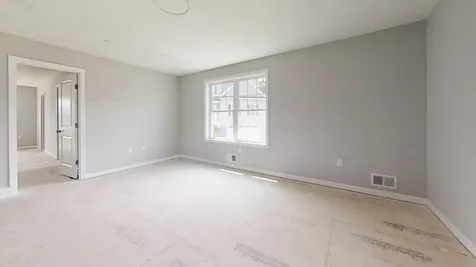 3 Mulligan Way Kingston NH 03848