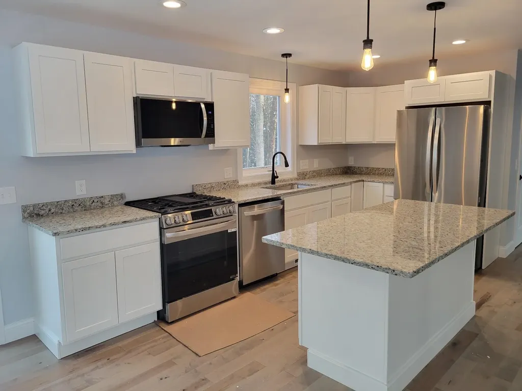 61b Suncook Valley Road Barnstead NH 03225