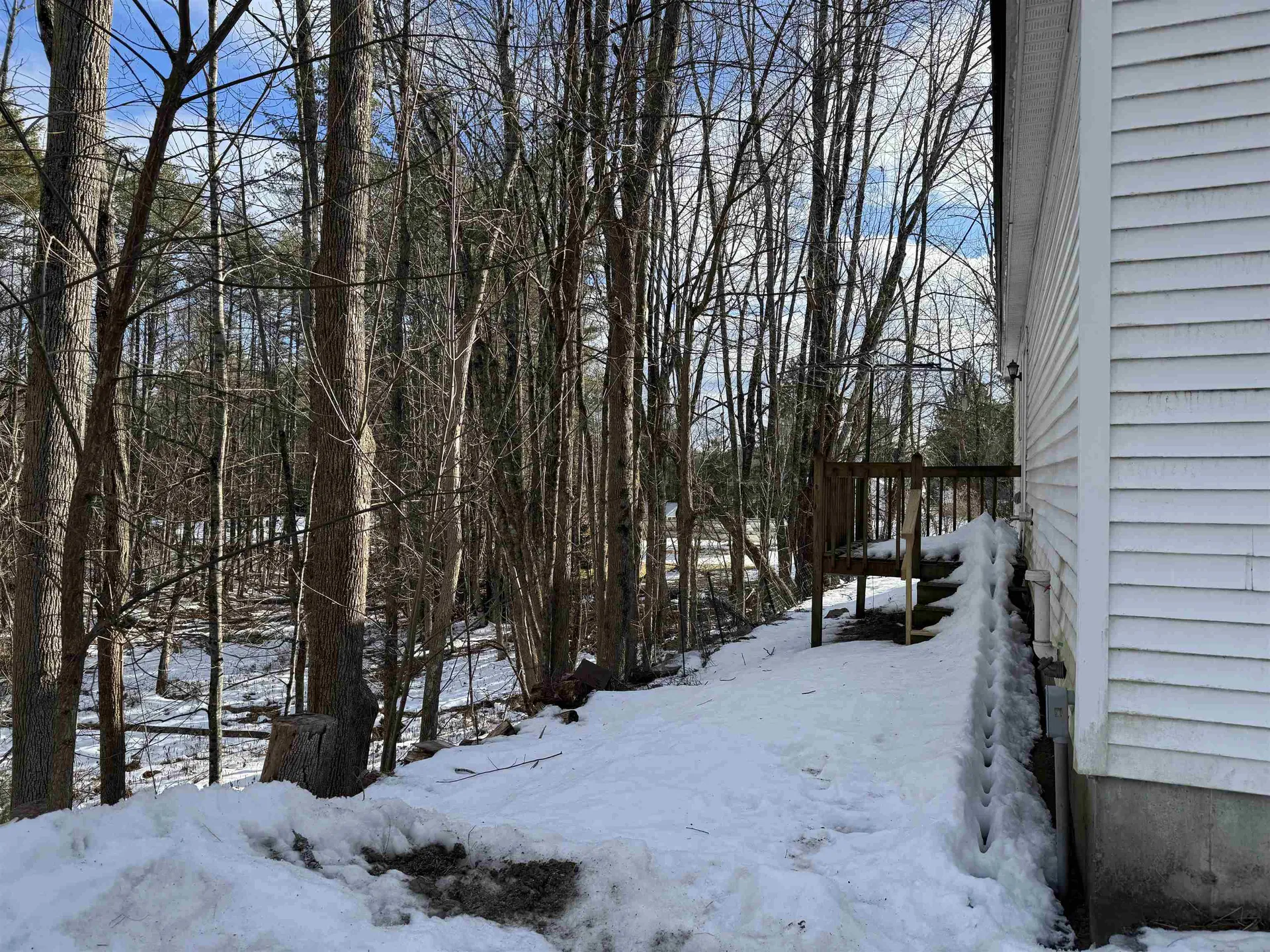 22 Moulton Road Freedom NH 03836