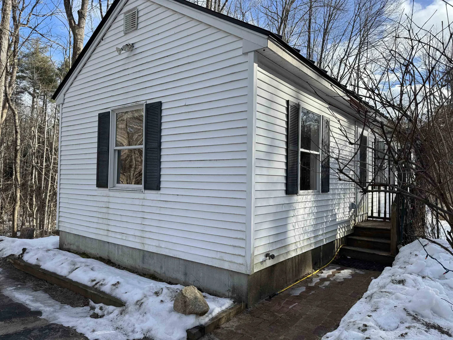 22 Moulton Road Freedom NH 03836