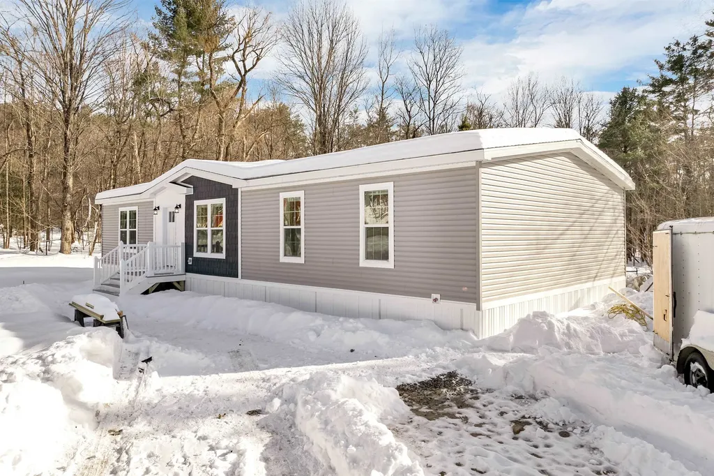 56 Sanborn Road Ashland NH 03256