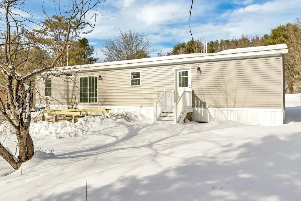 56 Sanborn Road Ashland NH 03256