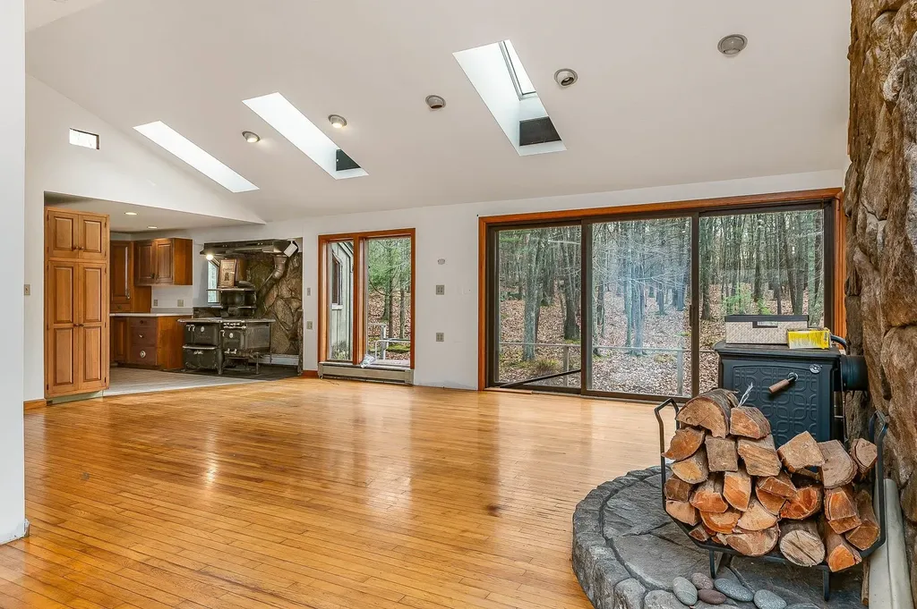 129 Scituate Road York ME 03909