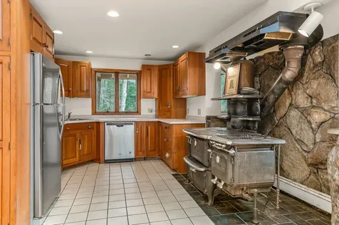 129 Scituate Road York ME 03909