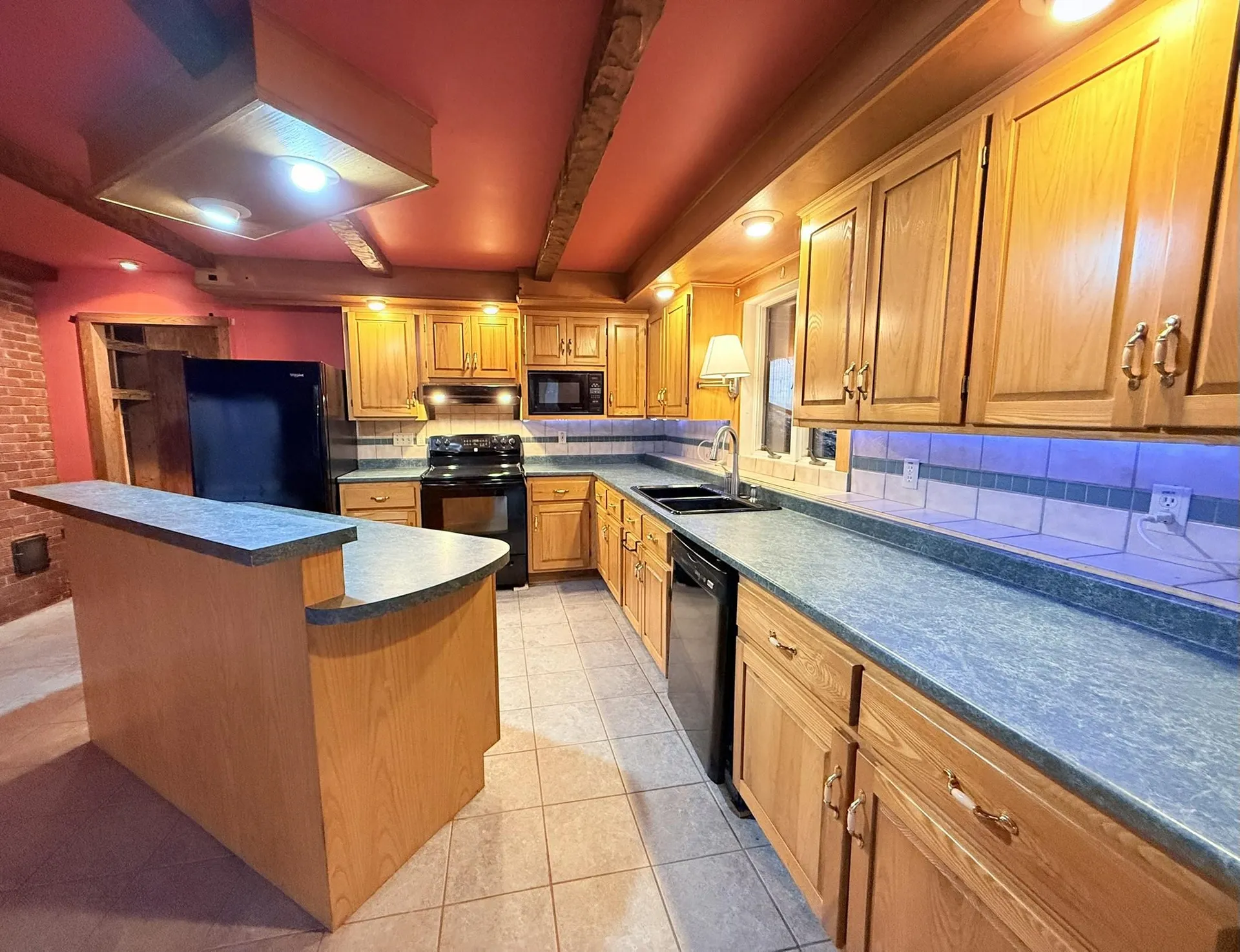 12 Cook Place Claremont NH 03743