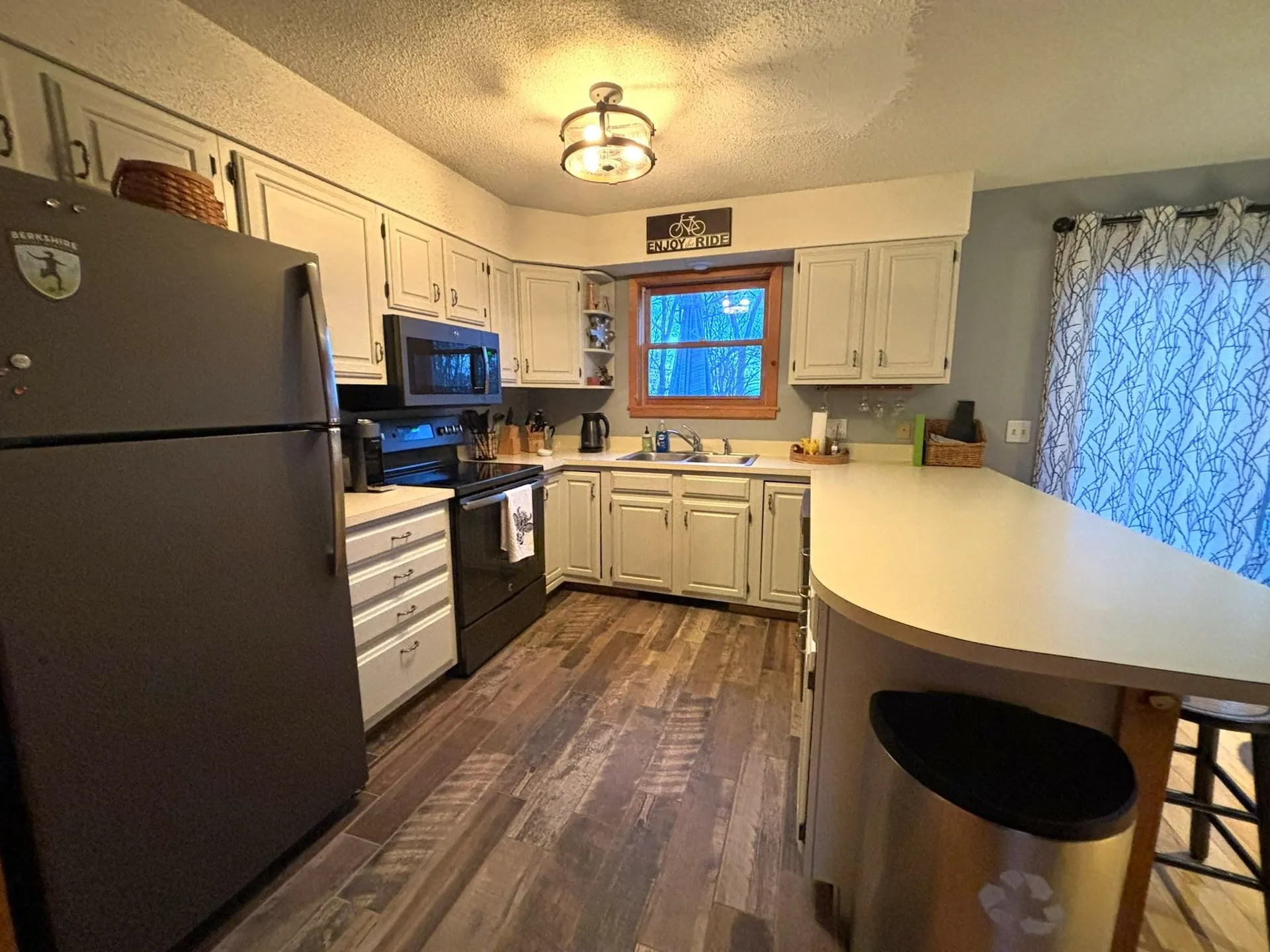 23 Upper Howes Way Wilmington VT 05363