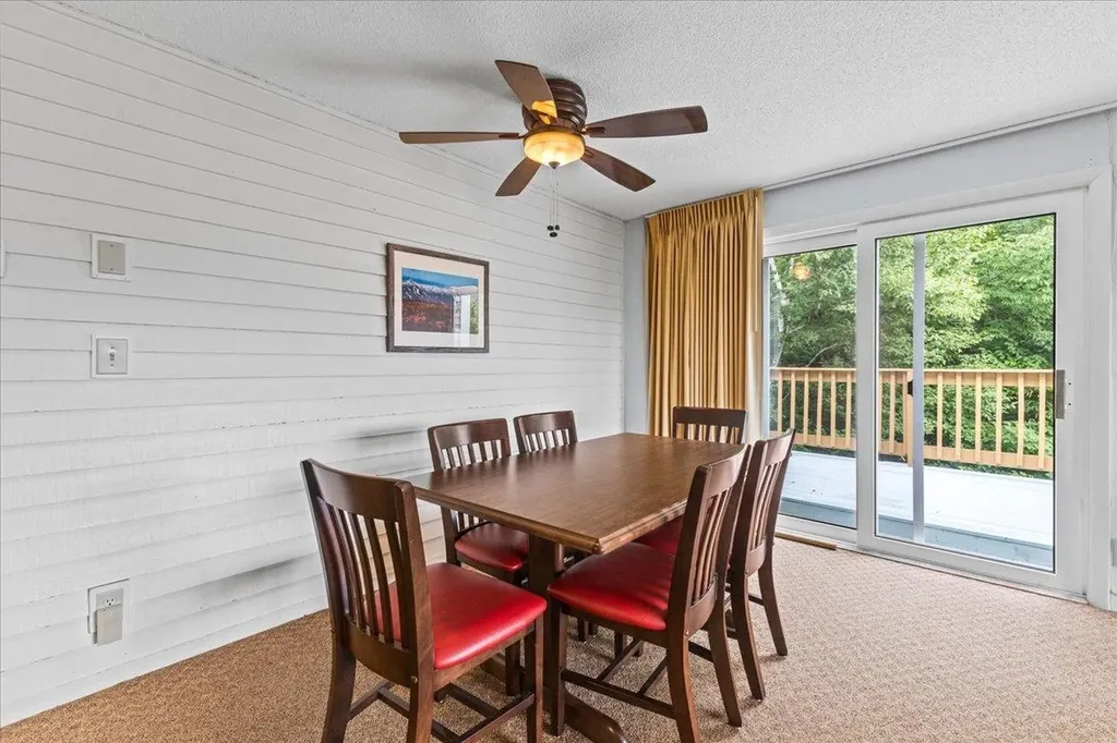 199 Mountainside Drive Stowe VT 05672