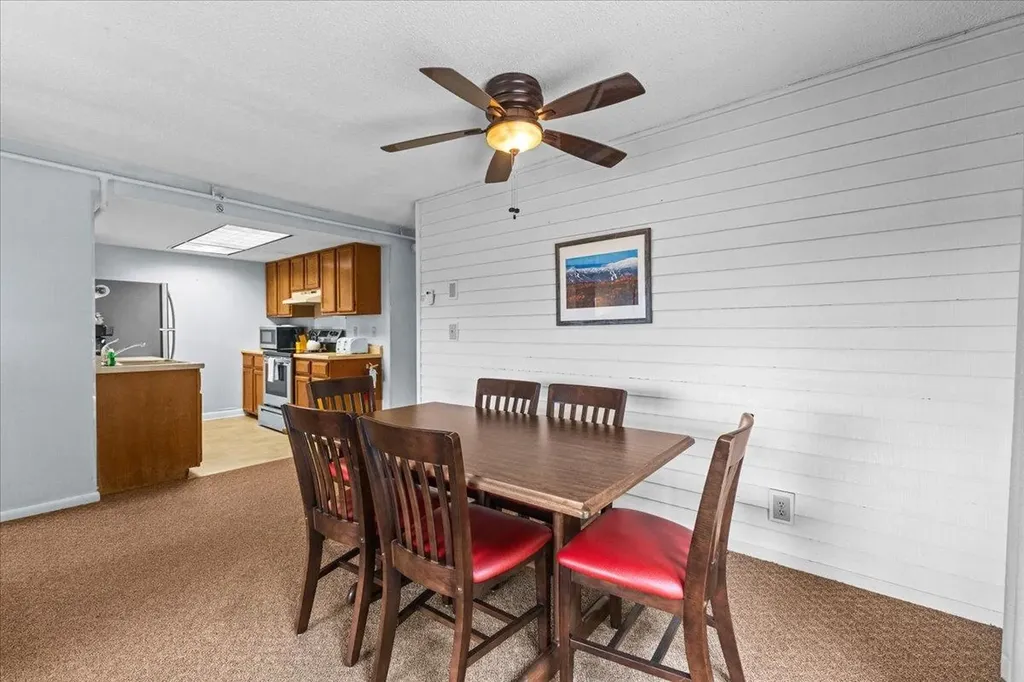199 Mountainside Drive Stowe VT 05672