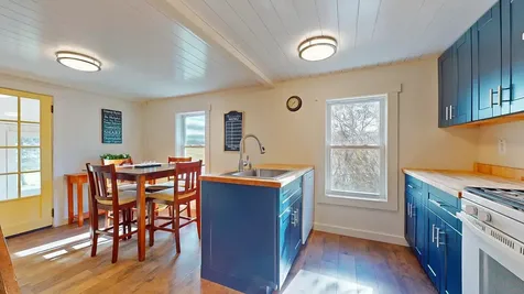 10 Tracy Road South Hero VT 05486