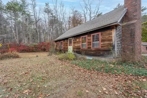 39 Mast Road Lee NH 03861