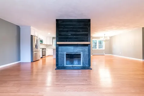 9 Hilltop Drive Plymouth NH 03264